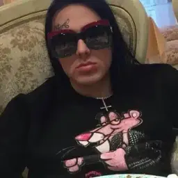 Фейс_неактив7996186